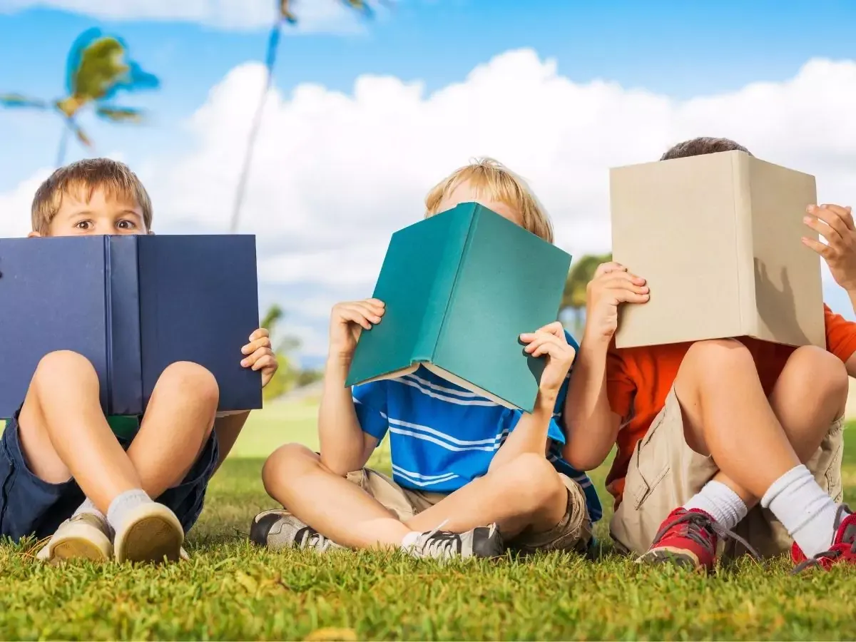 1 Yayınevi 4 Kitap #1