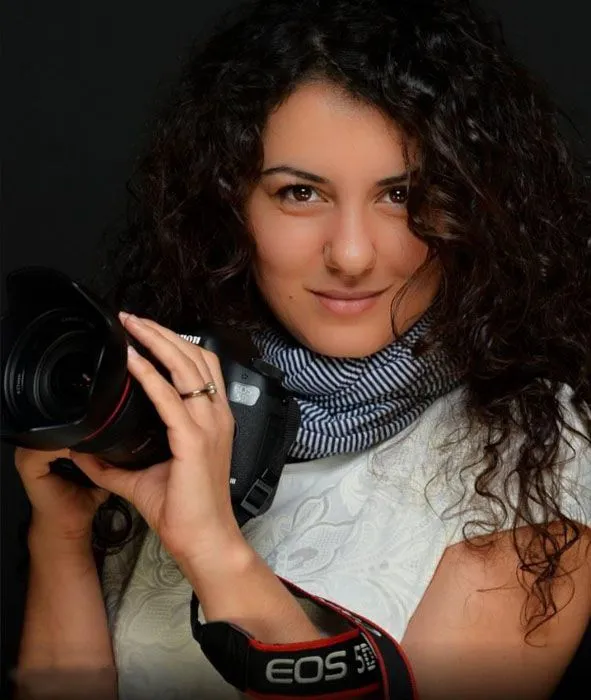 Fotoğrafçı Aybala Hancan ile “Mutlu Gün Fotoğrafçılığı” Üzerine