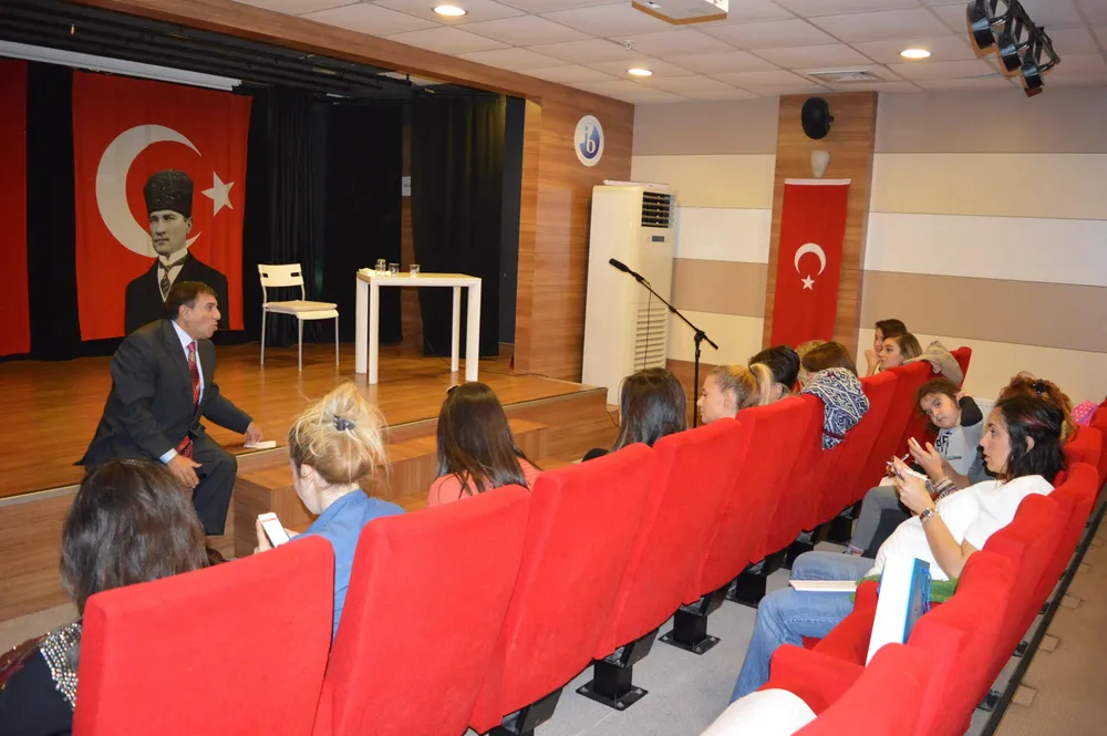 Prof. Dr. Üstün Dökmen İle Anne Baba Eğitim Sohbetleri 1