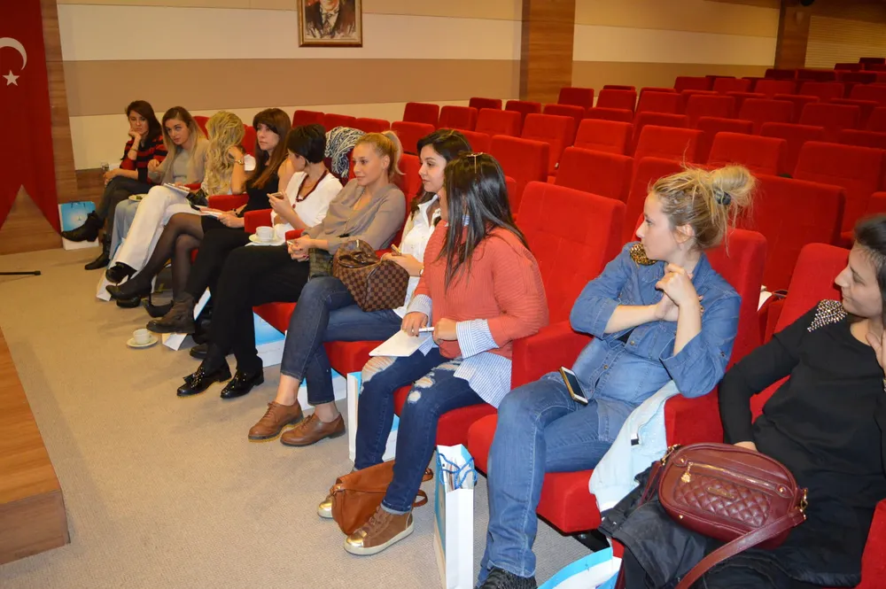 Prof. Dr. Üstün Dökmen İle Anne Baba Eğitim Sohbetleri 1