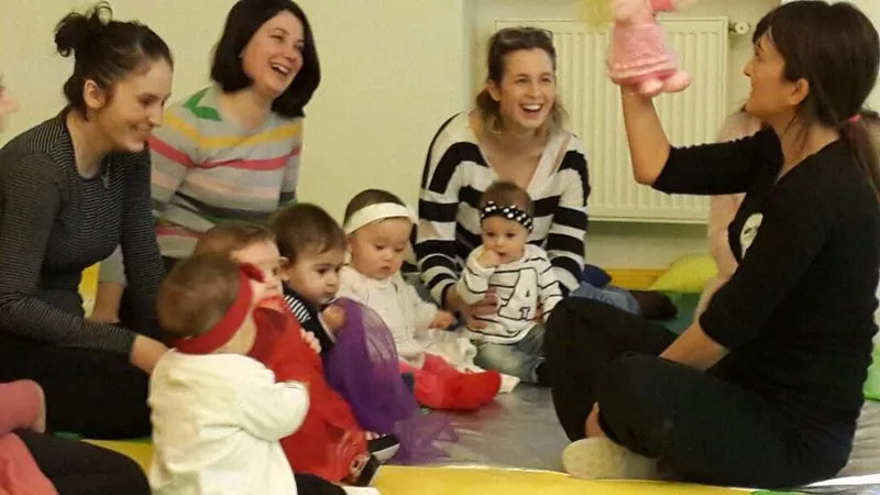 Uzman Psikolojik Danışman Duygu Pekel Göksel ile Baby Sensory Üzerine