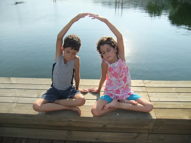 Yoga Eğitmeni Banu Özsoy ile “Çocuk Yogası” Üzerine